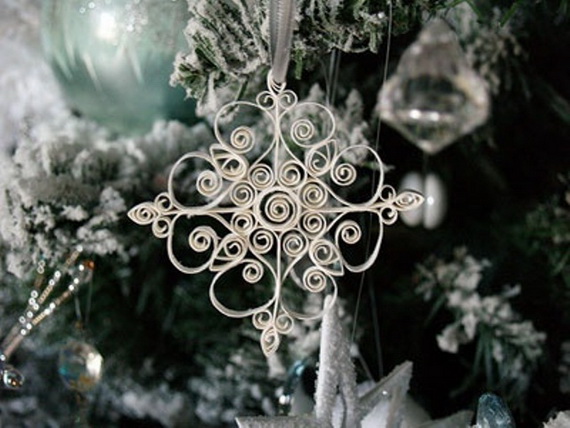 Snowflakes Inspiration Favorite Christmas Decorating Ideas (28)