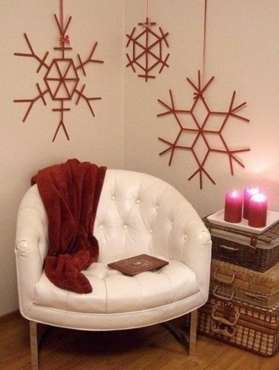 Snowflakes Inspiration Favorite Christmas Decorating Ideas (31)