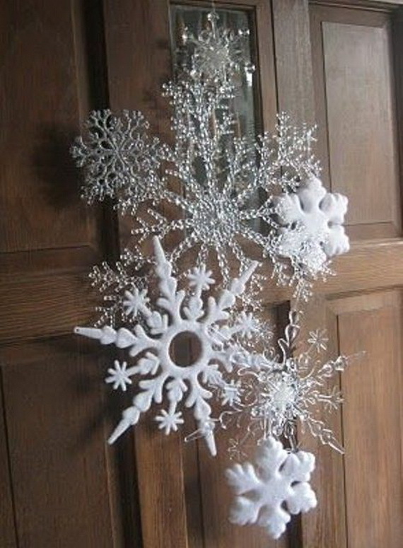 Snowflakes Inspiration Favorite Christmas Decorating Ideas (35)