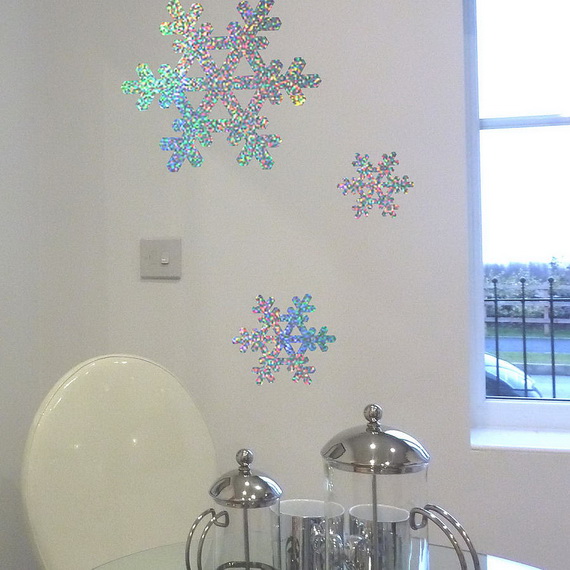 Snowflakes Inspiration Favorite Christmas Decorating Ideas (38)