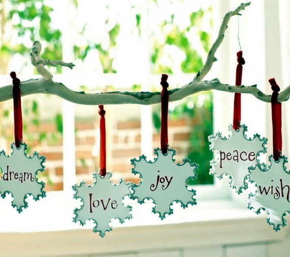 Snowflakes Inspiration Favorite Christmas Decorating Ideas (6)