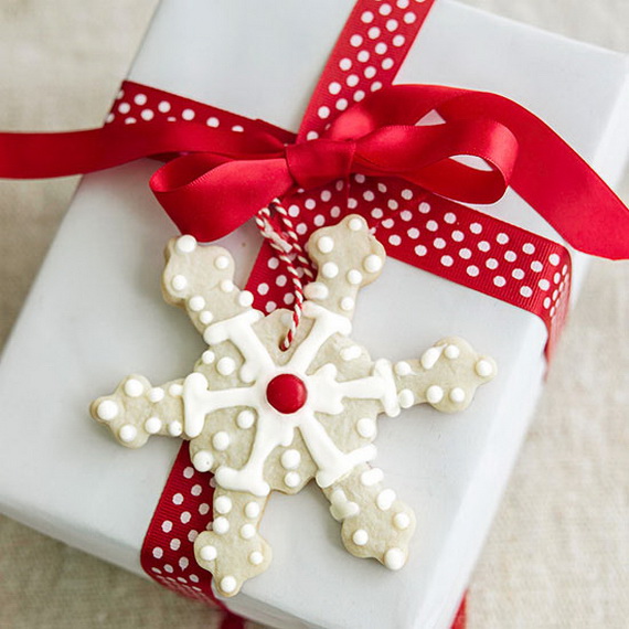 Snowflakes Inspiration Favorite Christmas Decorating Ideas (9)
