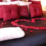 40-Warm-Romantic-Bedroom-Décor-Ideas-For-Valentines-Day-10