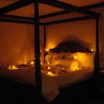 40-Warm-Romantic-Bedroom-Décor-Ideas-For-Valentines-Day-28