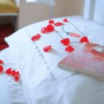 40-Warm-Romantic-Bedroom-Décor-Ideas-For-Valentines-Day-7