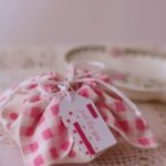 Creative-Gift-Wrapping-Ideas-For-Your-Inspiration-25