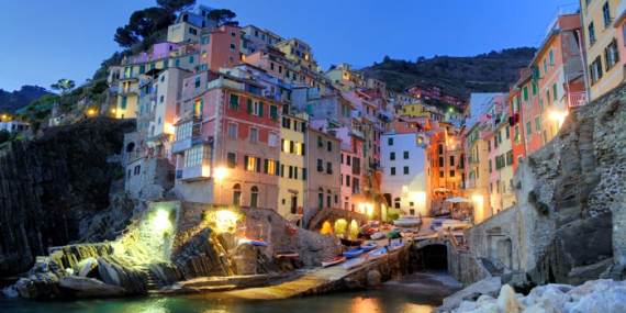 Explore-Stunning-The-Cinque-Terre-town-Of-Vernazza-On-The-Italian-Riviera-141