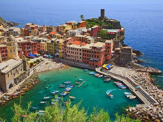 Explore-Stunning-The-Cinque-Terre-town-Of-Vernazza-On-The-Italian-Riviera-29