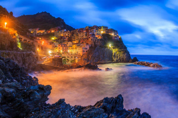The Colorful Cliff-Side Town of Manarola , La Spezia,  Italy (33)