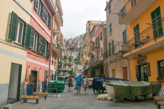 The Colorful Cliff-Side Town of Manarola , La Spezia,  Italy (37)