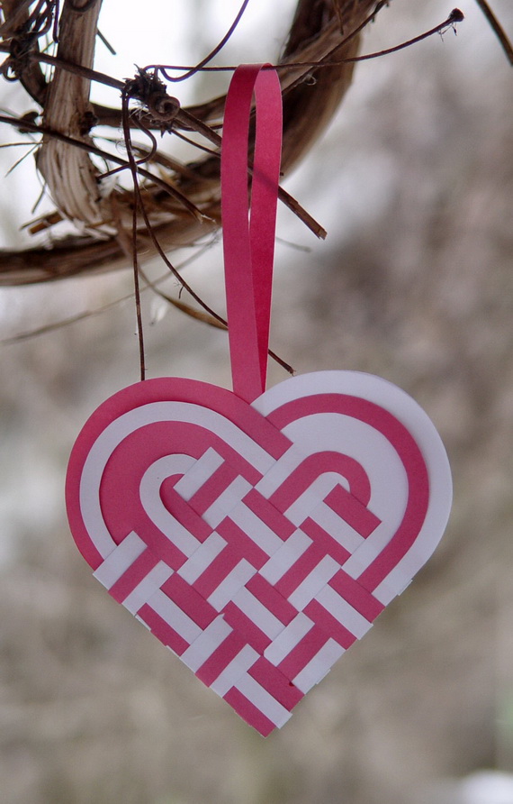 Valentine's Day Crafts For The Whole Family (53)
