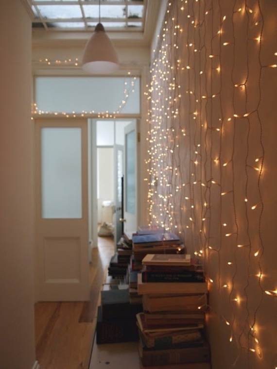 45-Atmospheric-Holiday-Decorating-Ideas-With-Fairy-Lights-34