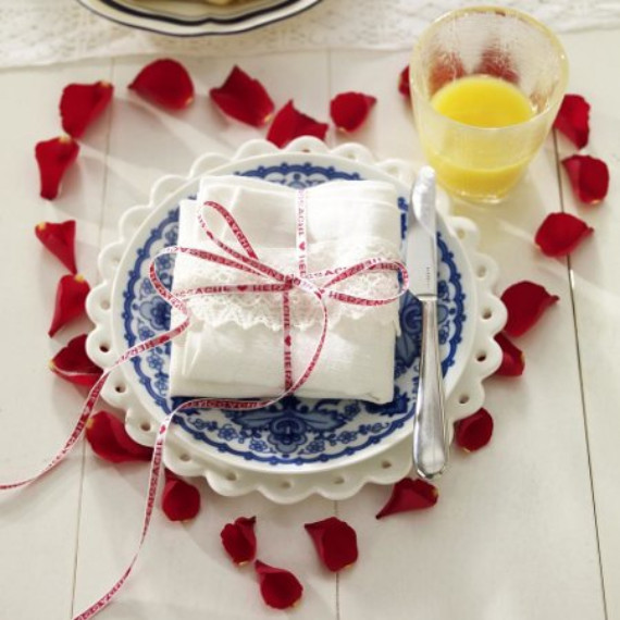 Floral Table Decoration For A Romantic Valentine’s Day (13)
