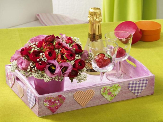 Floral Table Decoration For A Romantic Valentine’s Day (5)