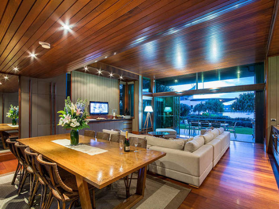 Luxury Yacht Club Villa 6 Blending in With Sea Waters Hamilton Island, Queensland, Australia (11)