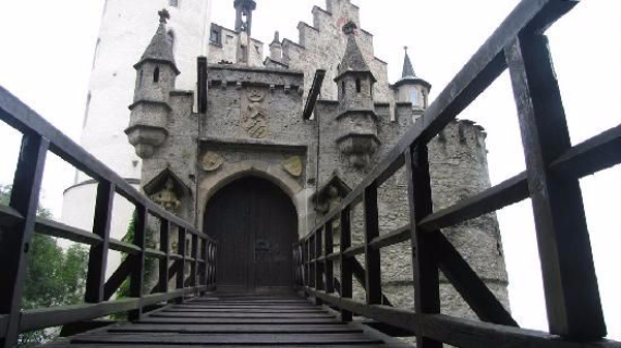 Lichtenstein Castle -The Only True Fairytale Castle-Germany (14)