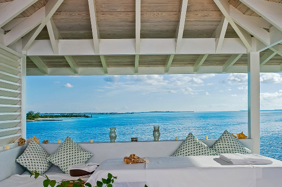 Living Large Within a Natural Paradise The Little Whale Cay in Bahamas (7)