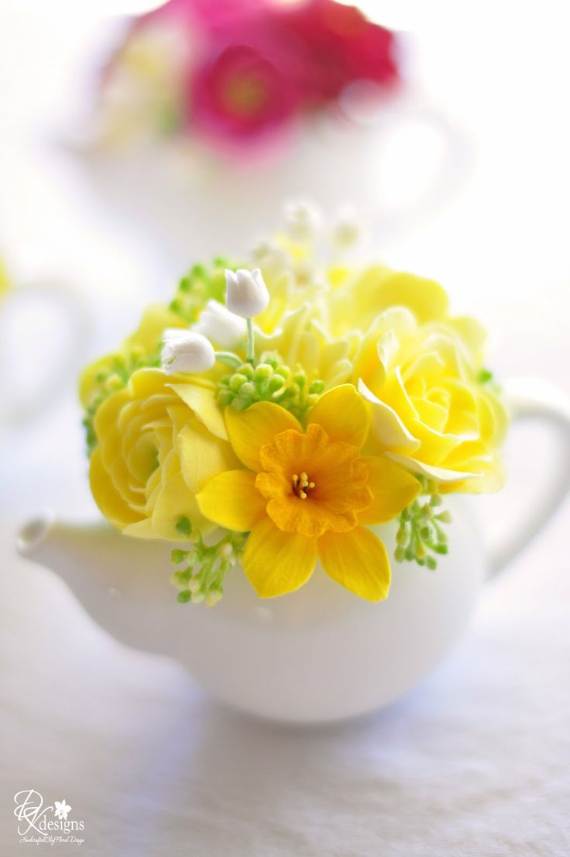 Simple-Spring-Flower-Arrangements-Table-Centerpieces-and-Mothers-Day-Gift-Ideas-3
