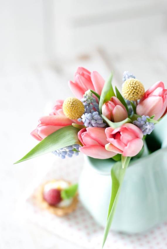 Spring-Flower-Arrangements-Table-Centerpieces-And-Mothers-Day-Gift-3