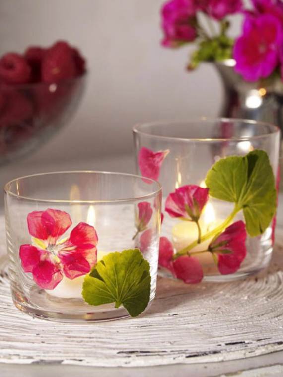 Decorative-Candles-and-Flowers-Cute-Mothers-Day-Gift-Ideas-36