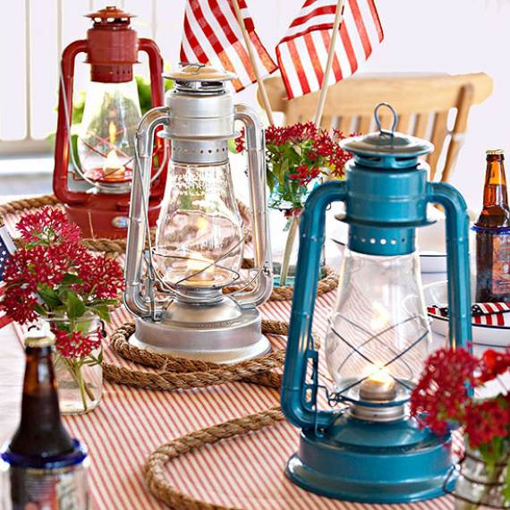 33-Front-Porch-Decorating-Ideas-for-the-4th-of-July-13