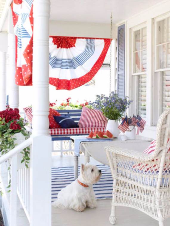 33-Front-Porch-Decorating-Ideas-for-the-4th-of-July-8
