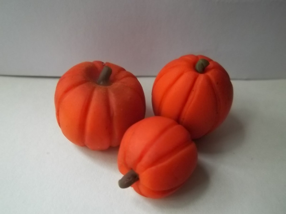 Thanksgiving and Fall Polymer Clay Craft Projects (3)