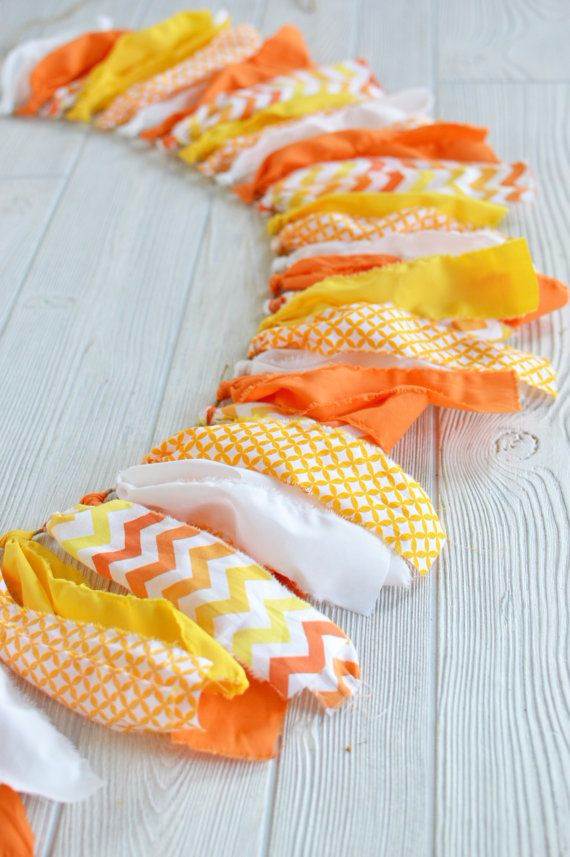 49-Candy-Corn-Crafts-Chic-Style-in-The-Halloween-Spirit-18