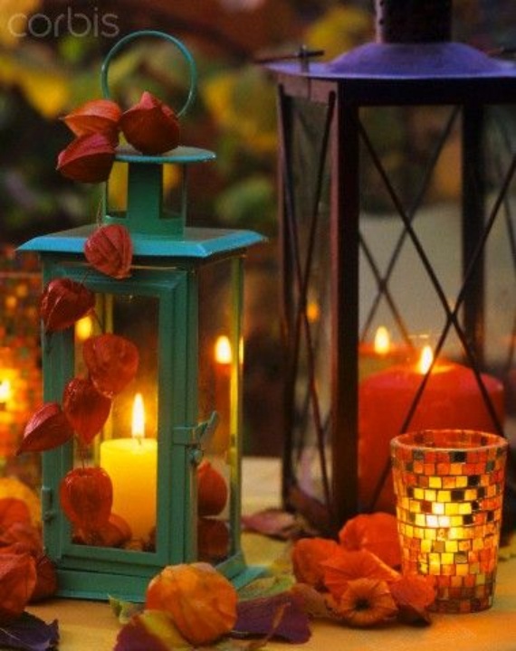 Cool Orange Fall &Thanksgiving Decorating Ideas with Chinese Lanterns  (5)