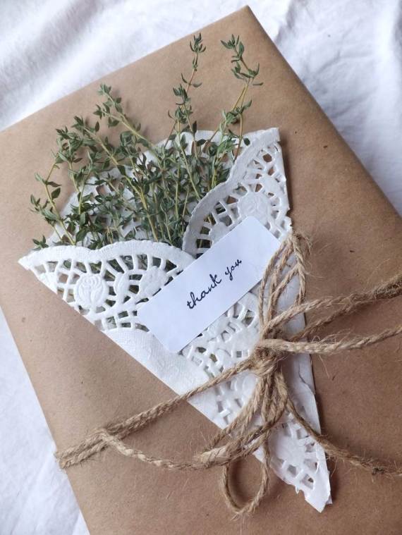 Creative-Gift-Decoration-Wrapping-Ideas-7