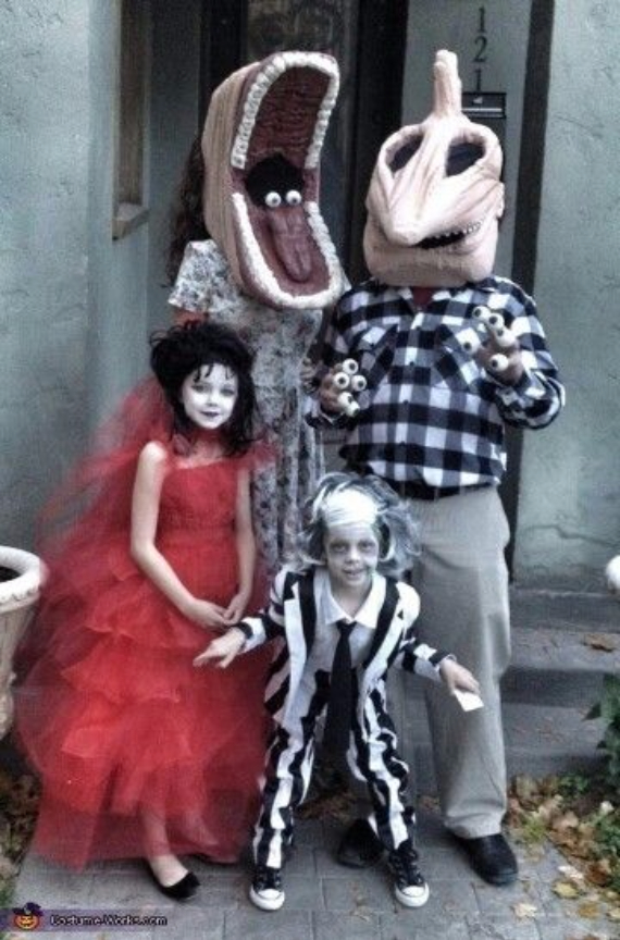 Family Halloween Costumes (15)