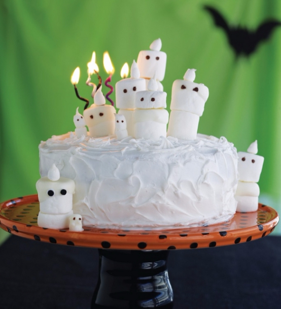 Cute & Non scary Halloween Cake Decorations (16)