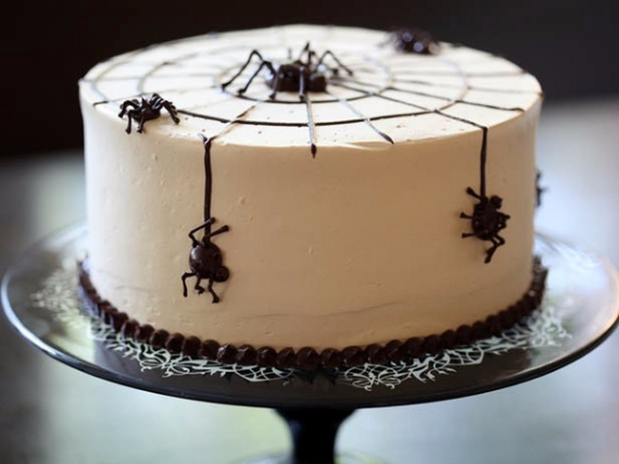 Cute & Non scary Halloween Cake Decorations (25)