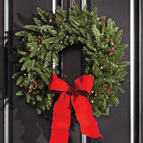 Magical-Christmas-Wreath-Designs-33