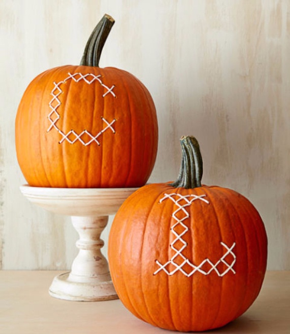 Ways to Decorate for Fall, Halloween and Thanksgiving  With Pumpkins     (3)