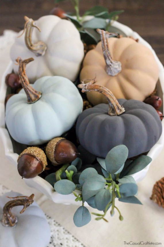 Ways to Decorate for Fall, Halloween and Thanksgiving With Pumpkins (44)