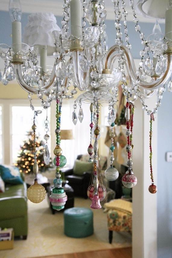 Christmas-Pendant-Lights-and-Chandeliers-141