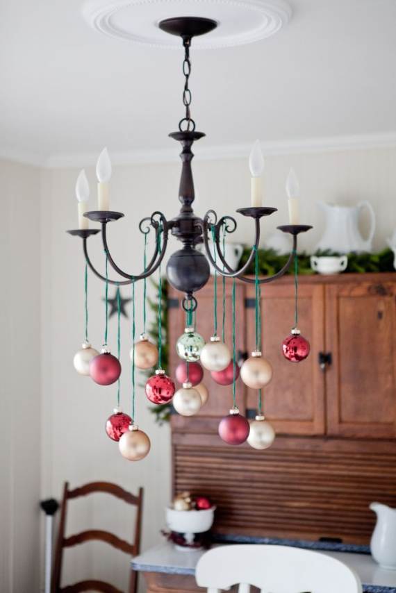 Christmas-Pendant-Lights-and-Chandeliers-21