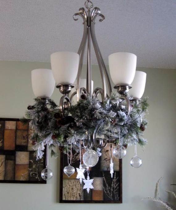 Christmas-Pendant-Lights-and-Chandeliers-26