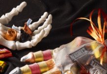 50 Creepy Halloween Treats with Delicious Edible Decoration Ideas