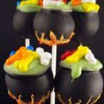 Cauldron Cake Pops (1)