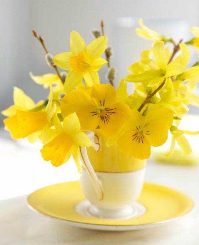 Bright and Easy Spring flower arrangement Ideas for Home D_رcor (8)