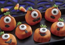 35 Easy Halloween Donut Treats