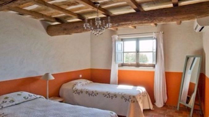 Luxurious Mediterranean House With Spectacular Views; Arancinu Home (10)
