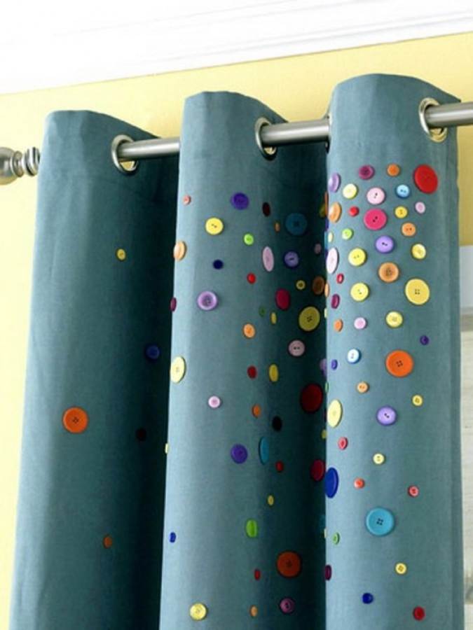 Creative DIY Craft Decorating Ideas Using Colorful Buttons (14)