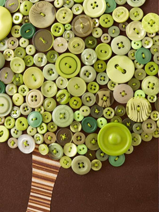 Creative DIY Craft Decorating Ideas Using Colorful Buttons (54)