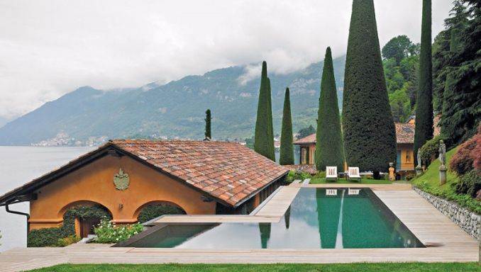 Delightful Villa On Lake Como Italy (2)