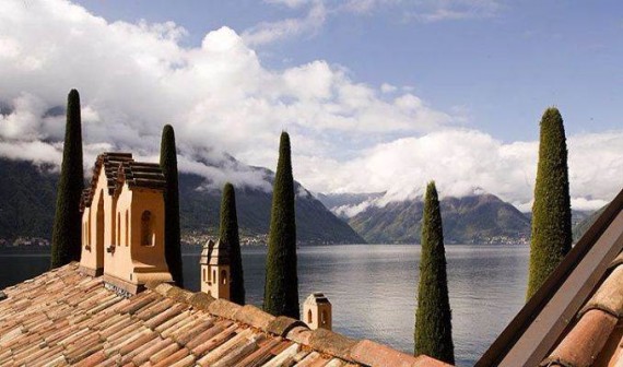 Delightful Villa On Lake Como Italy (55)