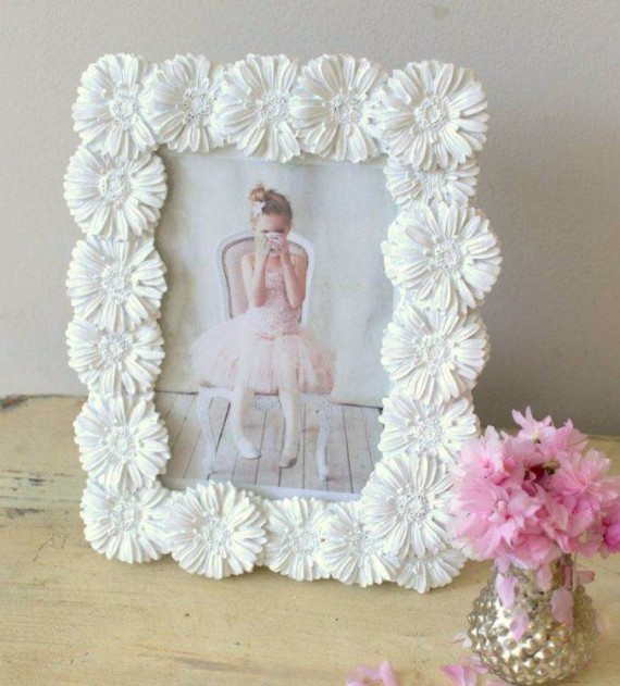 Easy DIY Photo and Picture Frame Decorating Crafts (13)