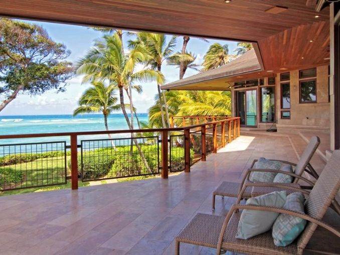Exceptional Beachfront Home In Hawaii (1)